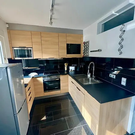 Exclusives In Ruettenscheid 公寓